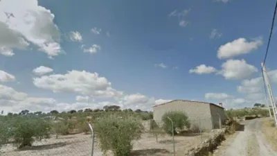 Rustic farm on Cercas de Cementerio Street, No. Sn photo 5
